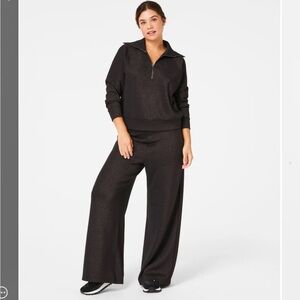 Never Worn Spanx AirEssentials Wide Leg Pant size L long